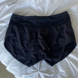 Speed Up Low Rise Lined Short 2.5”